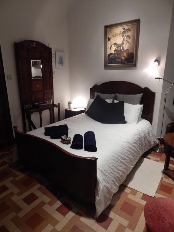 Les Remparts Hotel Binche Bagian luar foto