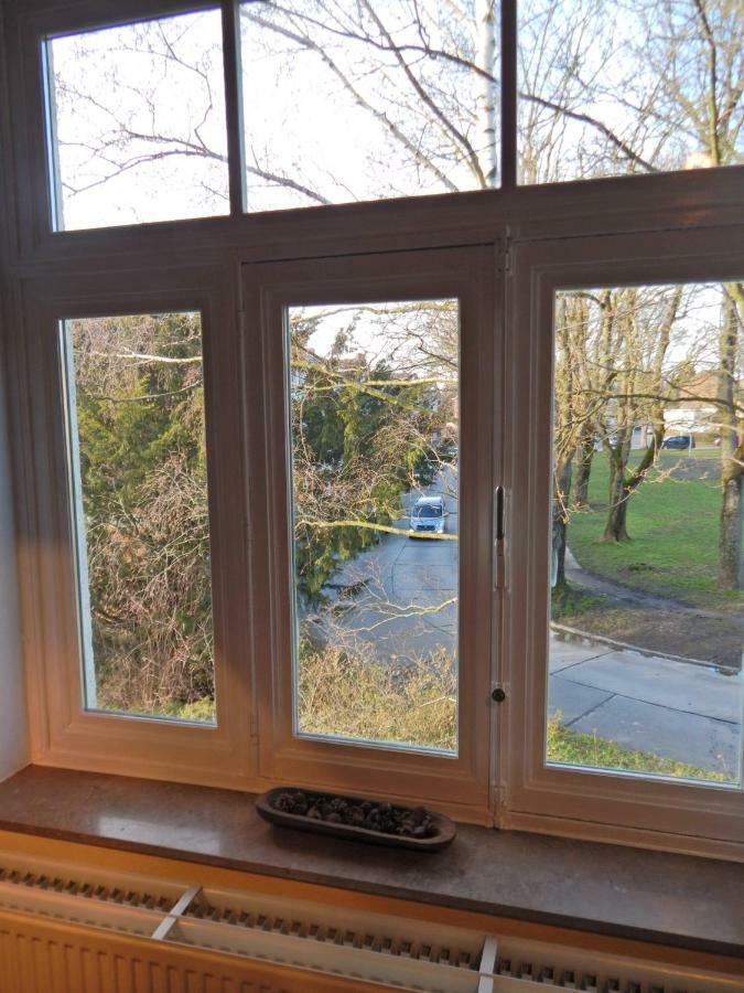 Les Remparts Hotel Binche Bagian luar foto