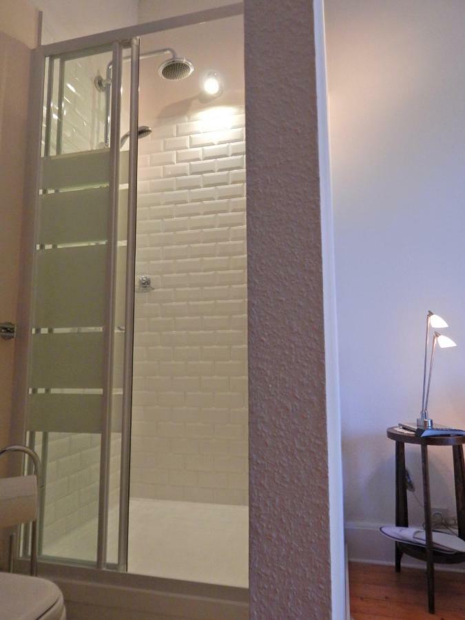 Les Remparts Hotel Binche Bagian luar foto